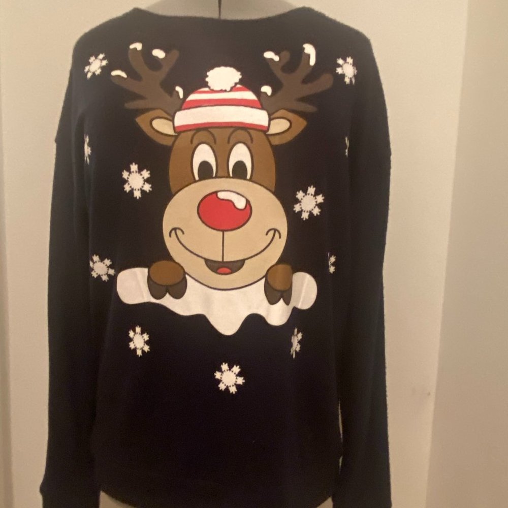 CHRISTMAS HOLIDAY FESTIVE REINDEER TOP